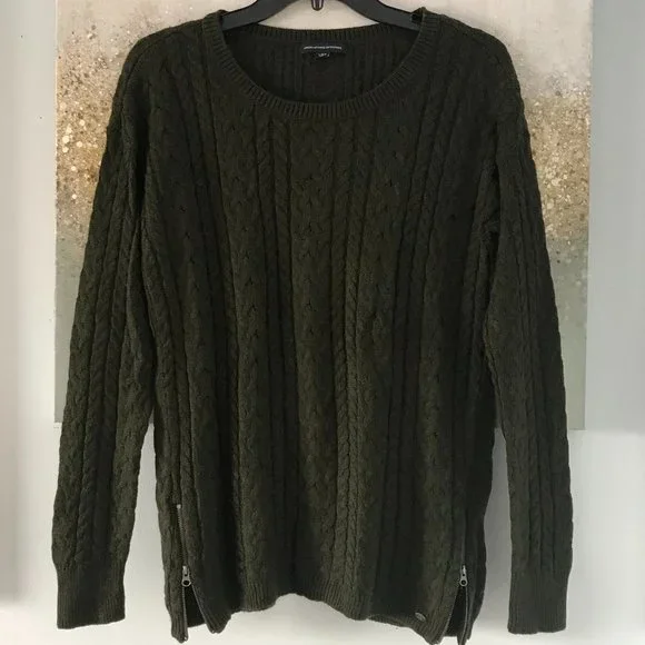 American Eagle Olive Green Zip Sweater (NWOT) - Picture 1 of 7